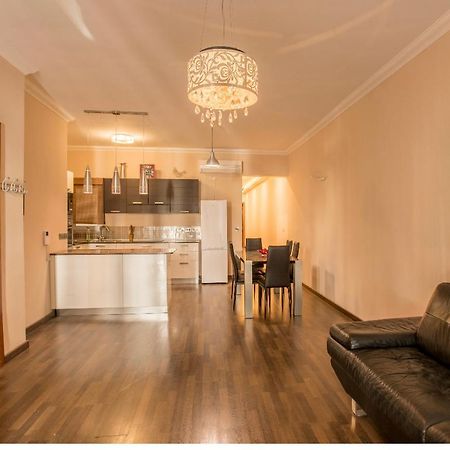 Bugibba Square Seaview 3 Bedroom Apartment 세인트폴스베이 외부 사진
